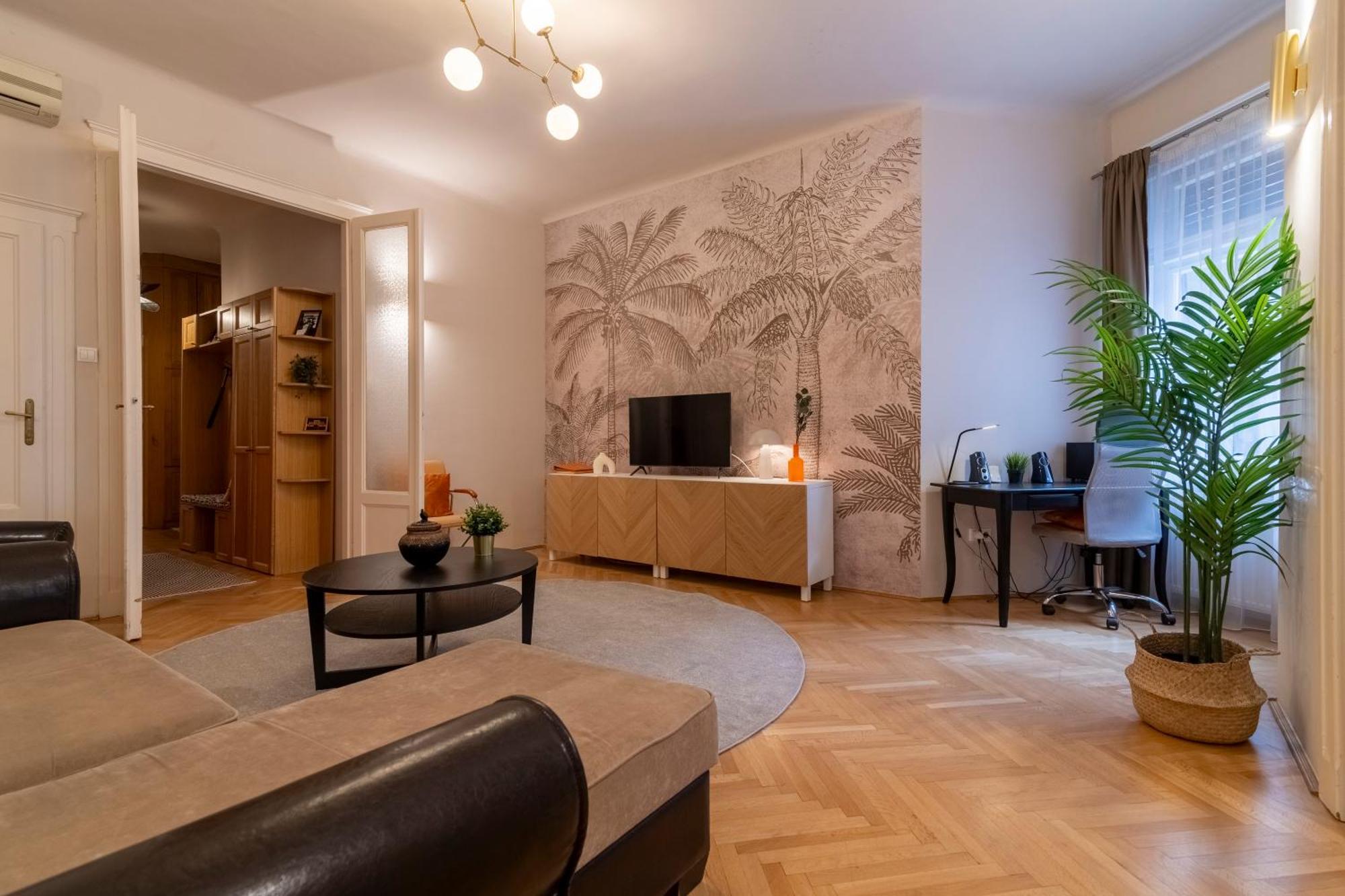 Be A Budapester Екстер'єр фото