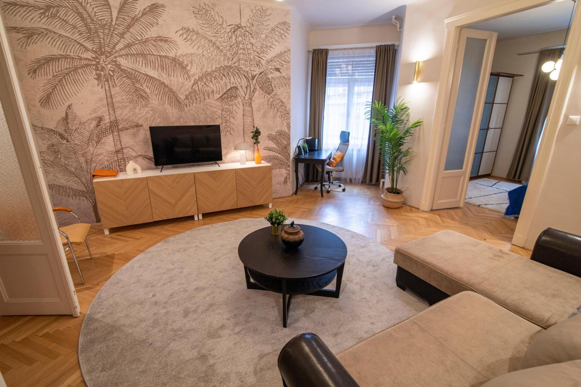 Be A Budapester Екстер'єр фото